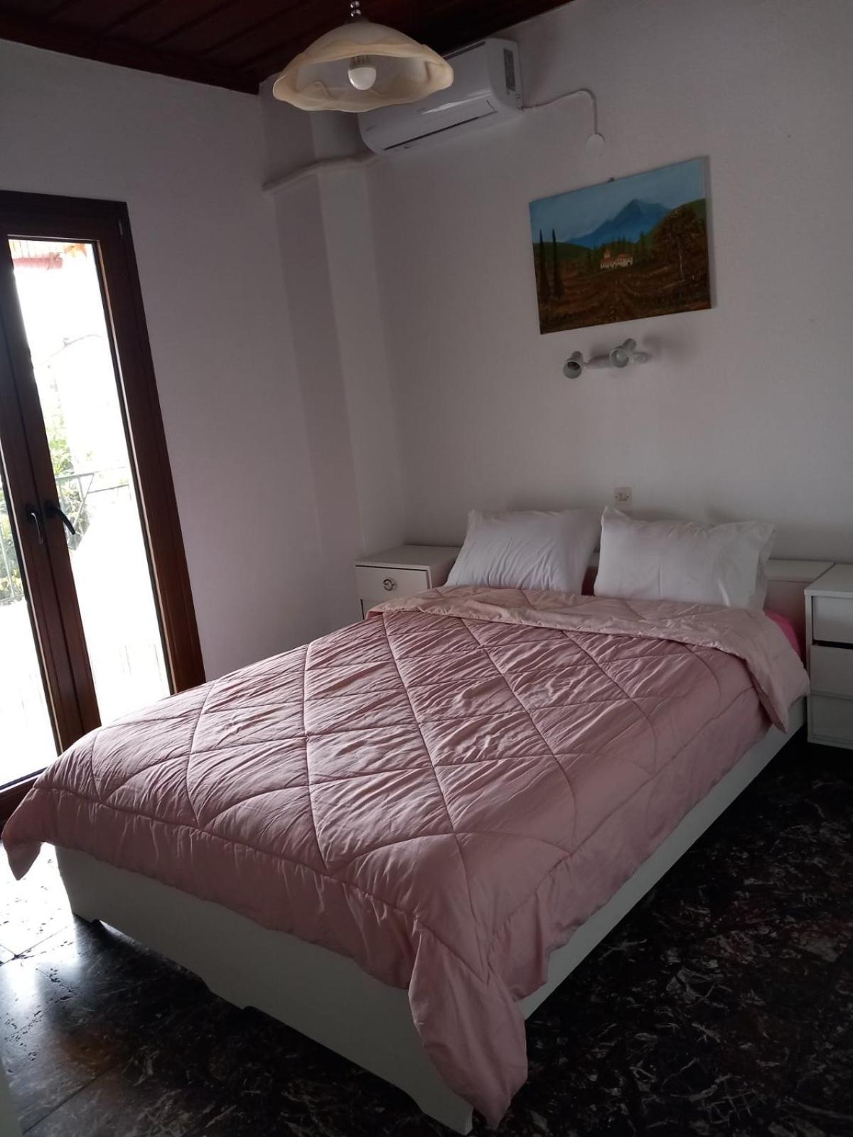 Katerinas Apartmens Città di Skiathos Esterno foto