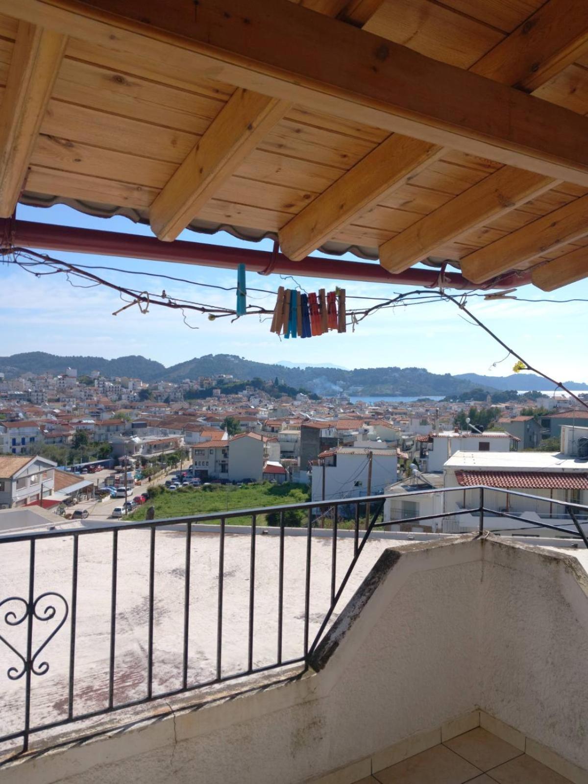 Katerinas Apartmens Città di Skiathos Esterno foto