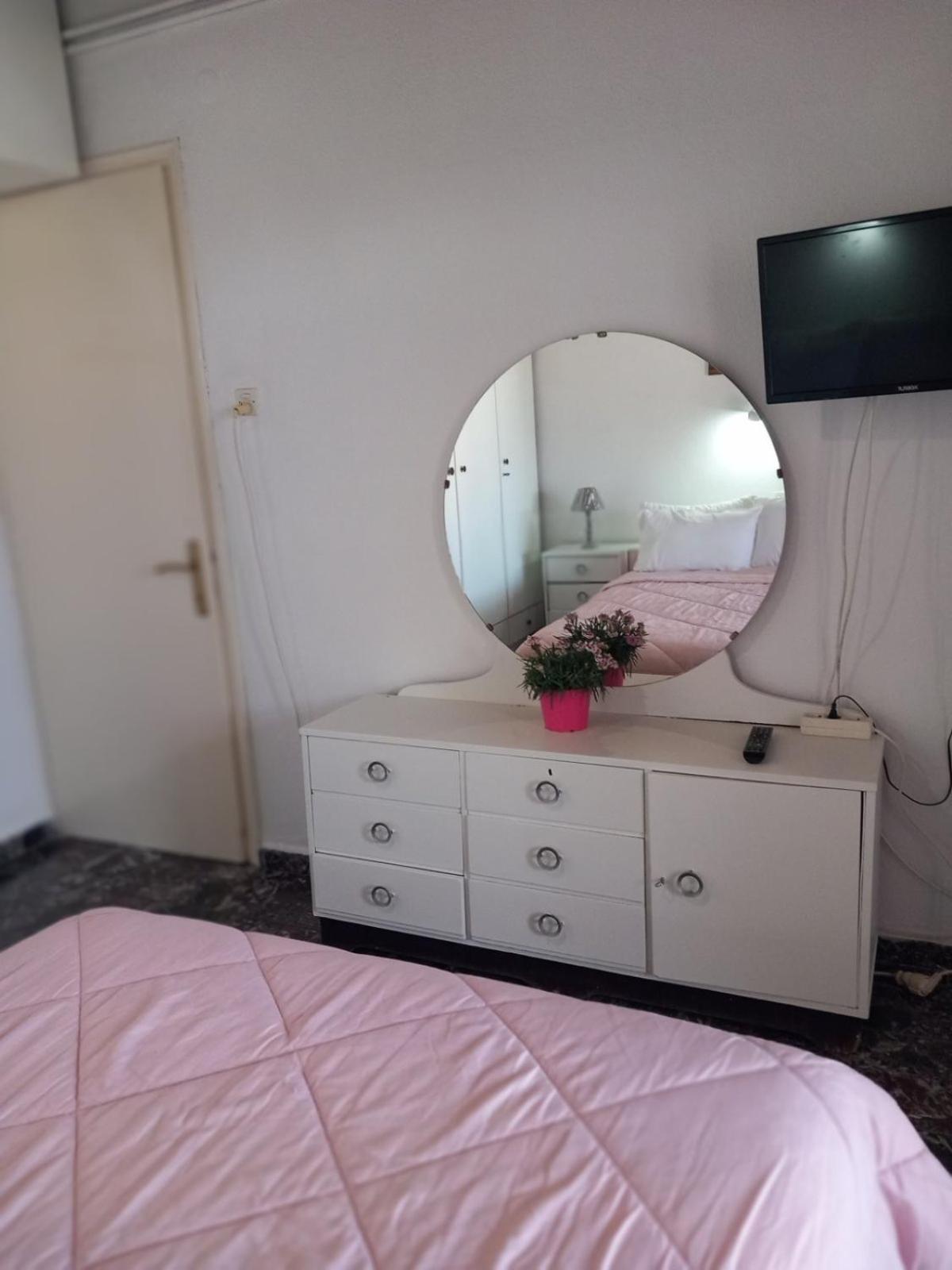 Katerinas Apartmens Città di Skiathos Esterno foto