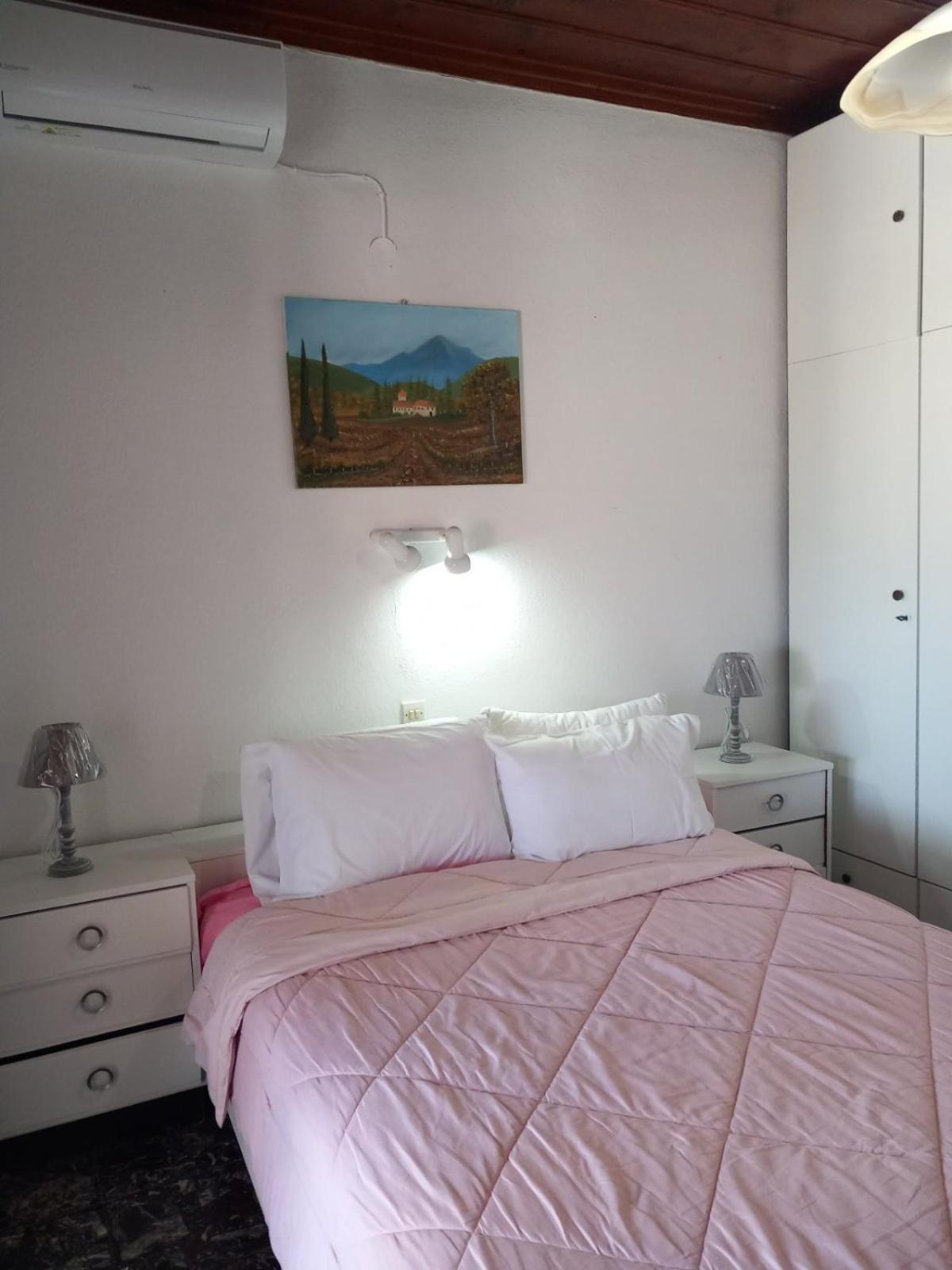 Katerinas Apartmens Città di Skiathos Esterno foto