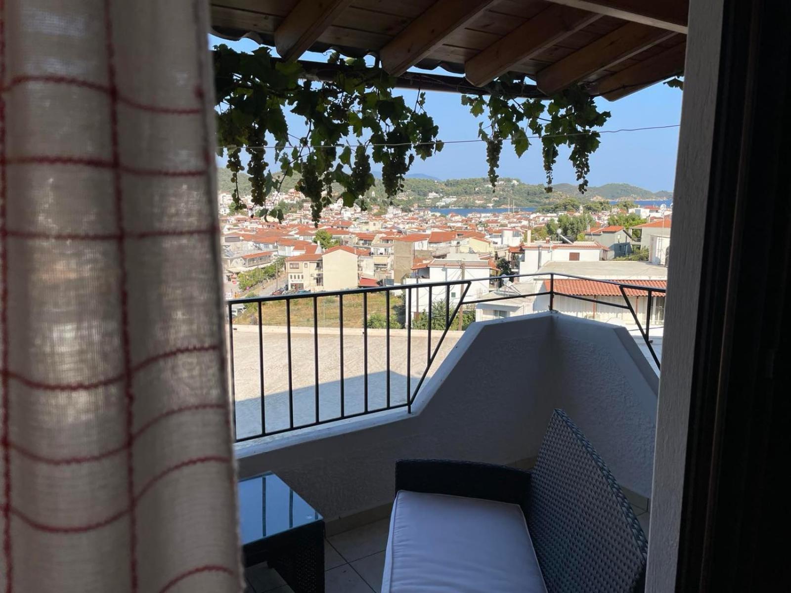 Katerinas Apartmens Città di Skiathos Esterno foto
