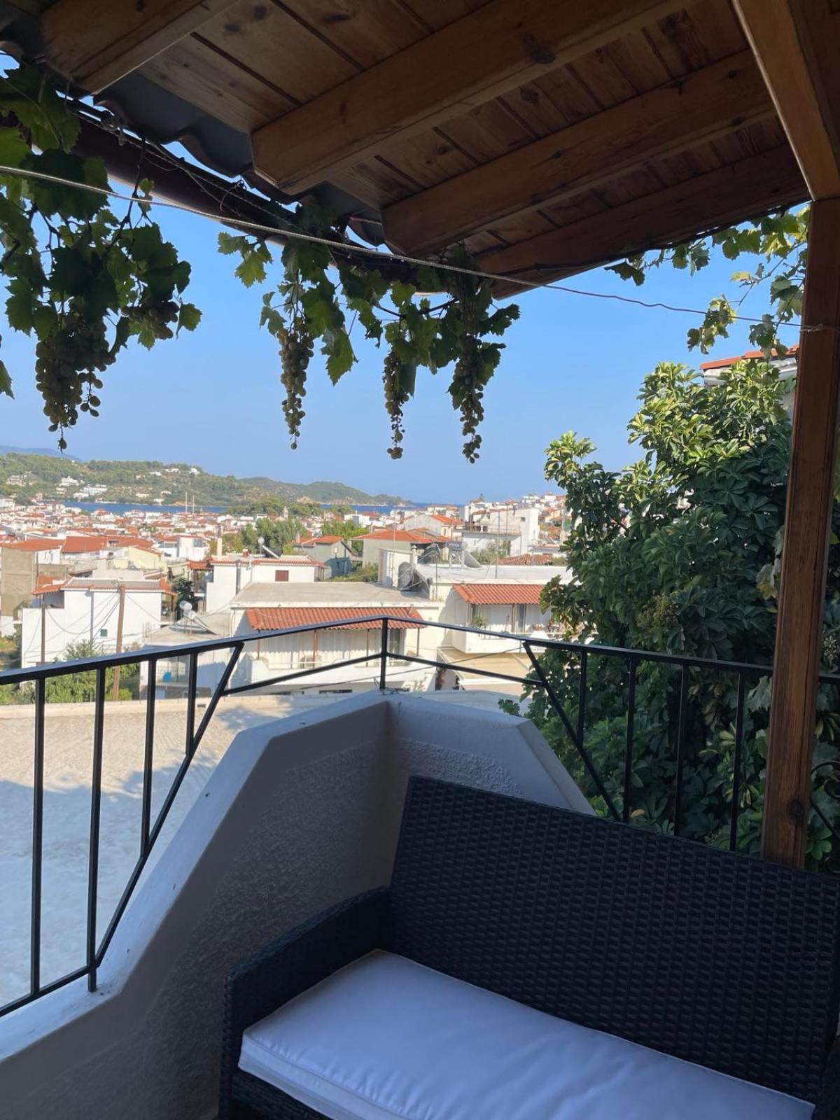 Katerinas Apartmens Città di Skiathos Esterno foto