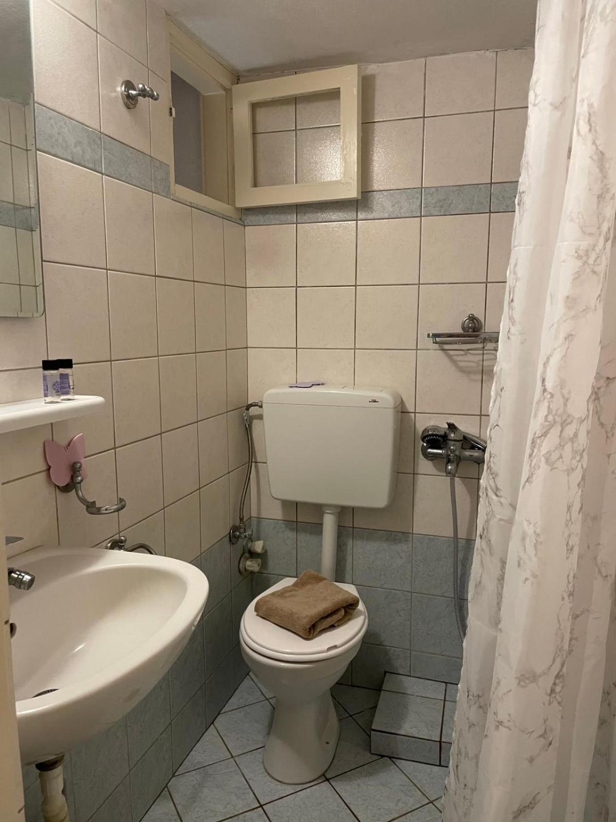 Katerinas Apartmens Città di Skiathos Esterno foto