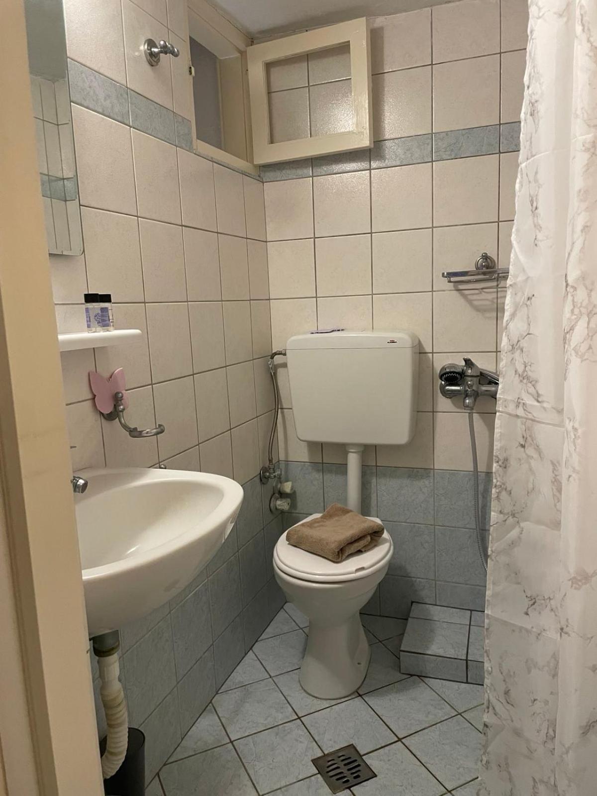 Katerinas Apartmens Città di Skiathos Esterno foto